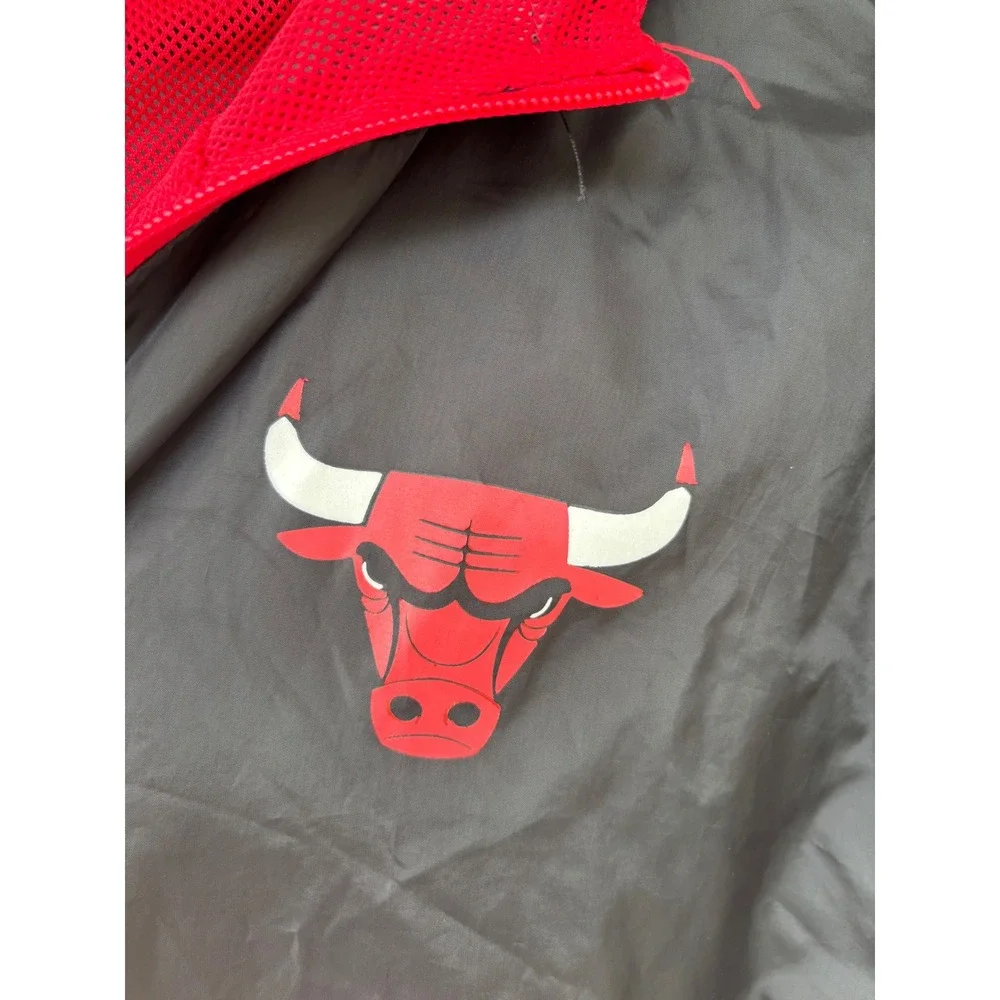 NBA‎ Chicago Bulls Quarter Zip Hooded Windbreaker Jacket Black Red Mens Medium